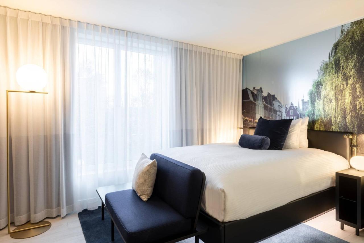 Studio Suite 1 Queen,1572851075:JPEG